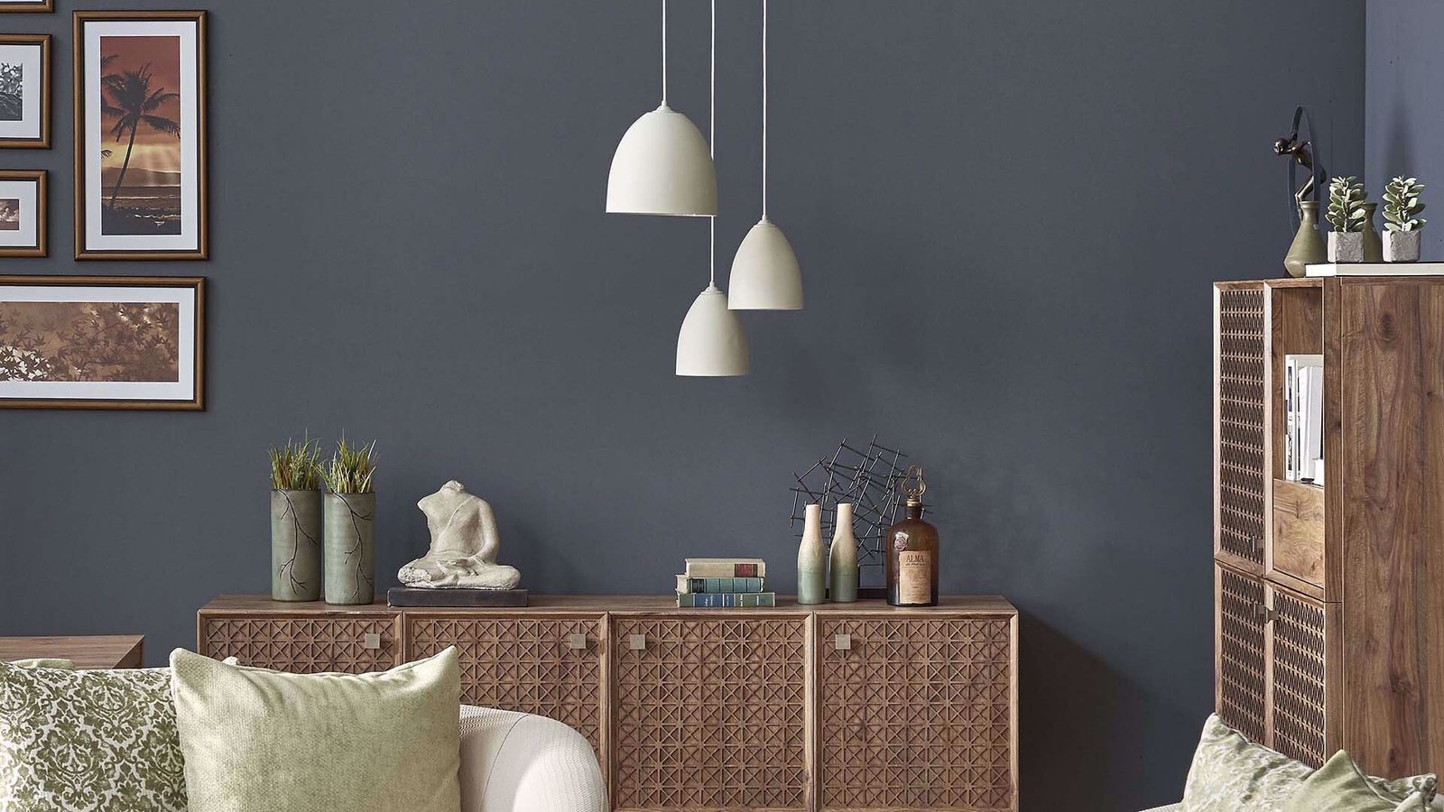 0003538 Monema Vitrin Dilara Collection Kigali