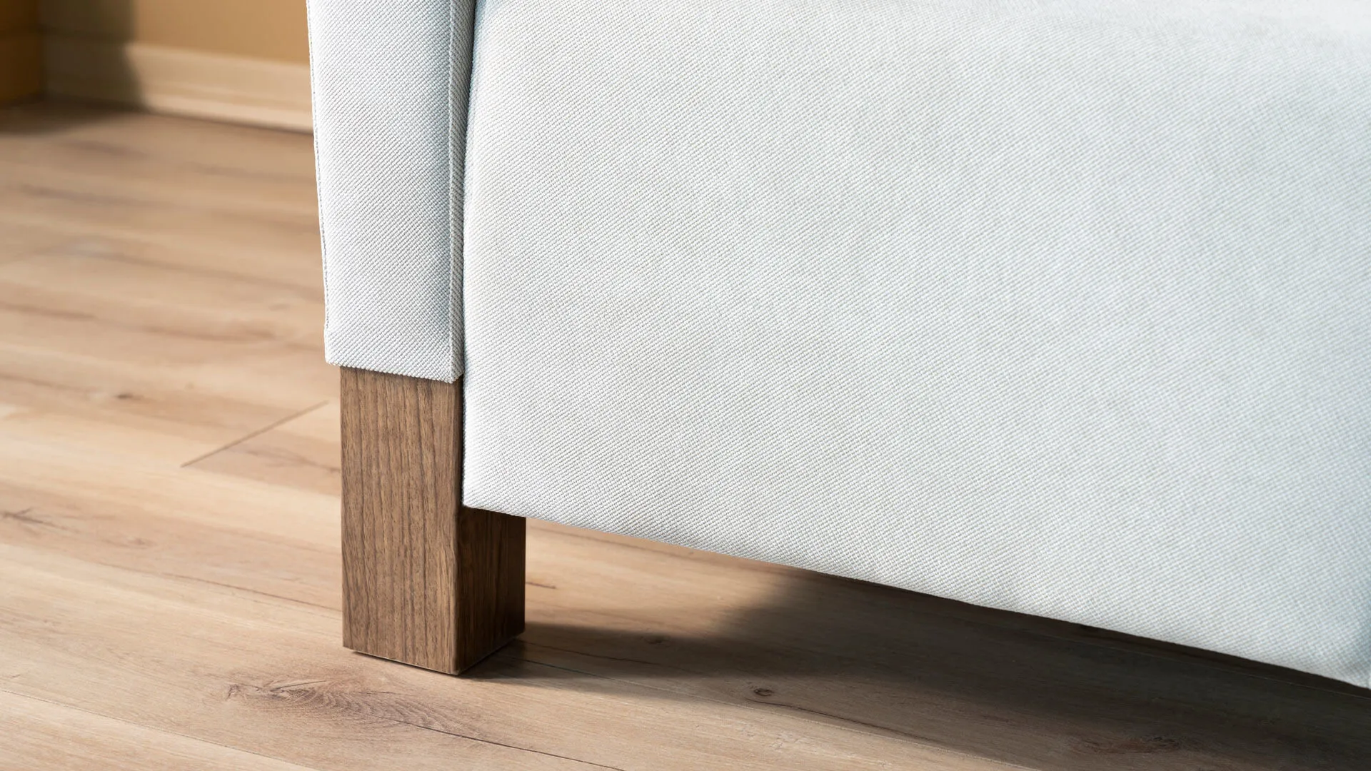 0017599 Pria Uclu Koltuk Dilara Collection Kigali