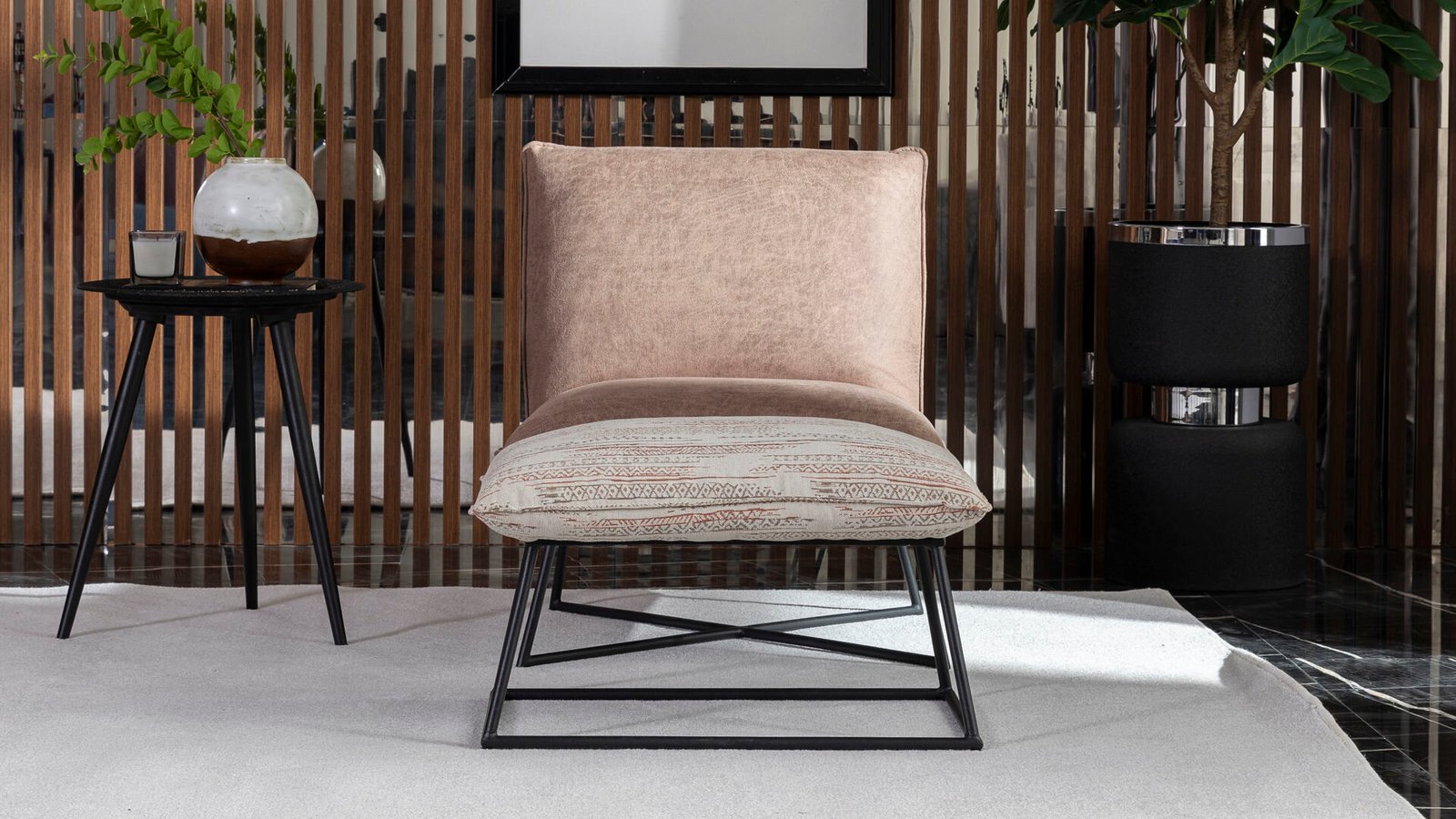 0023001 Pier Berjer Dilara Collection Kigali